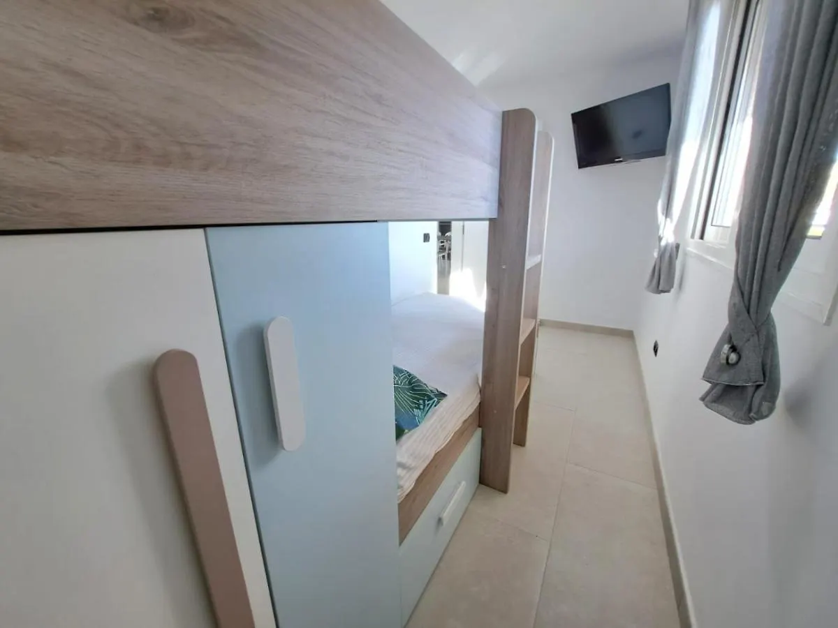 Newly Reformed 2 Bedroom Apartment In The Center Of Los Cristianos